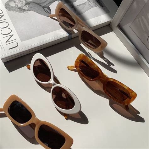 aesthetic brown sunglasses.